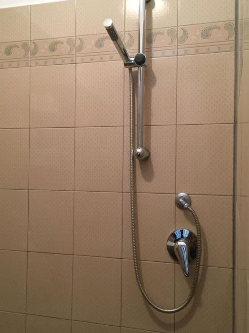 Fresco E Colorato Appartamentino In Narni Scalo Ngoại thất bức ảnh